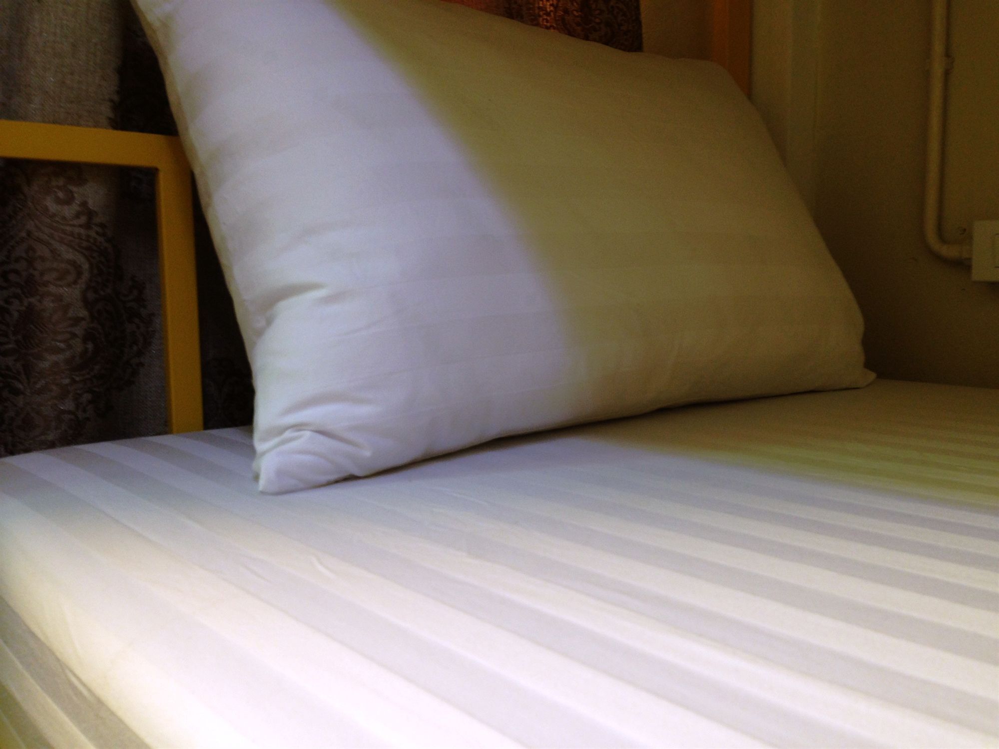 Baan Bovorn Hostel Банкок Екстериор снимка